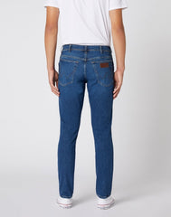 MĘSKIE SPODNIE JEANSOWE WRANGLER TEXAS SLIM GAME ON W12ST112E