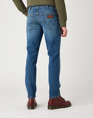 MĘSKIE SPODNIE JEANSOWE WRANGLER TEXAS SLIM IN CLOVER W12SX5365