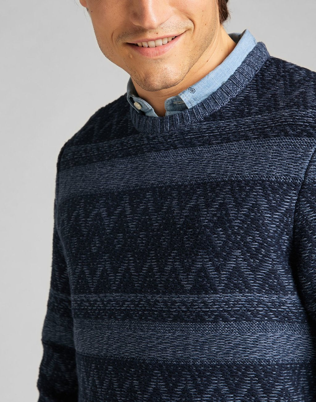 MĘSKI SWETER LEE CREW SEAS KNIT NAVY L83GNW35