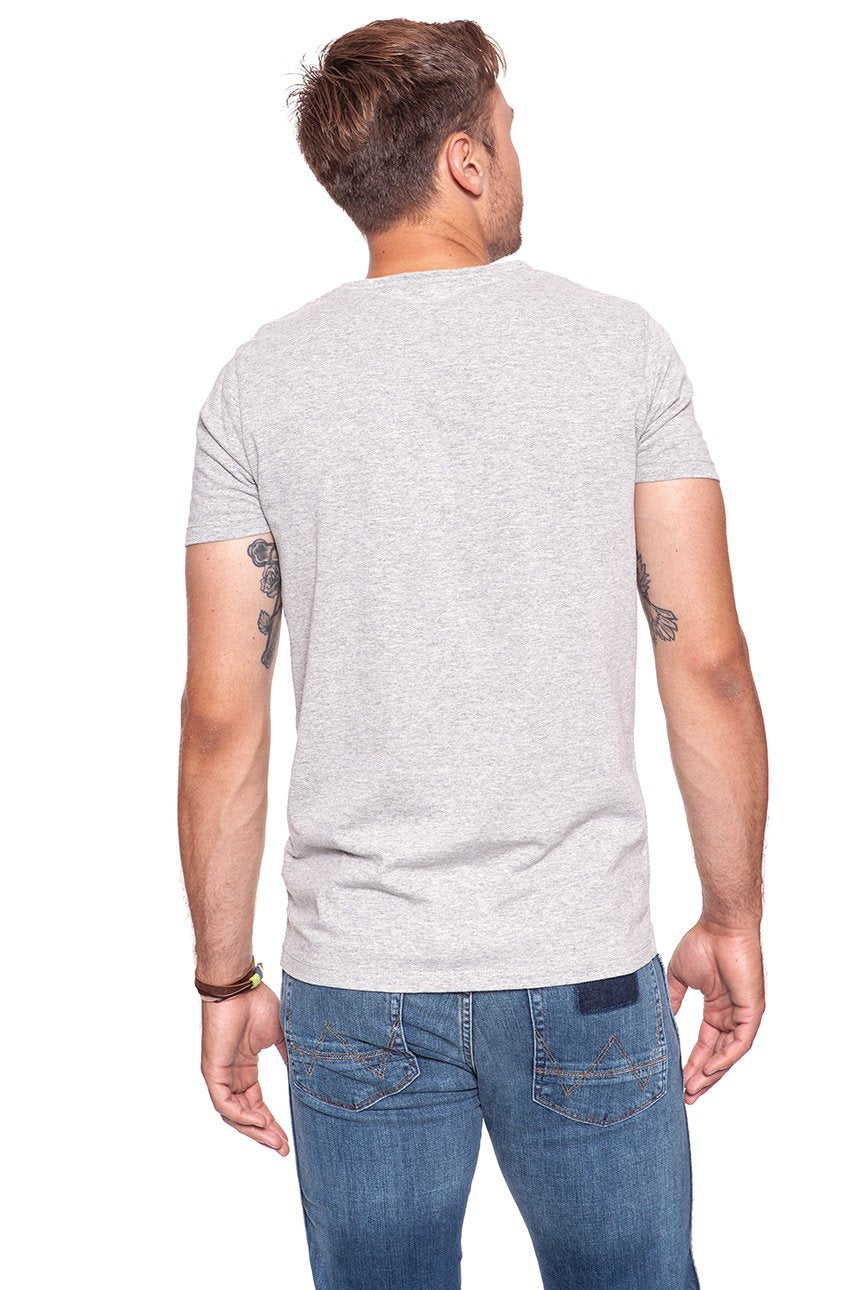 KOSZULKA WRANGLER RAINBOW TEE MID GREY MEL W7A80FQ37