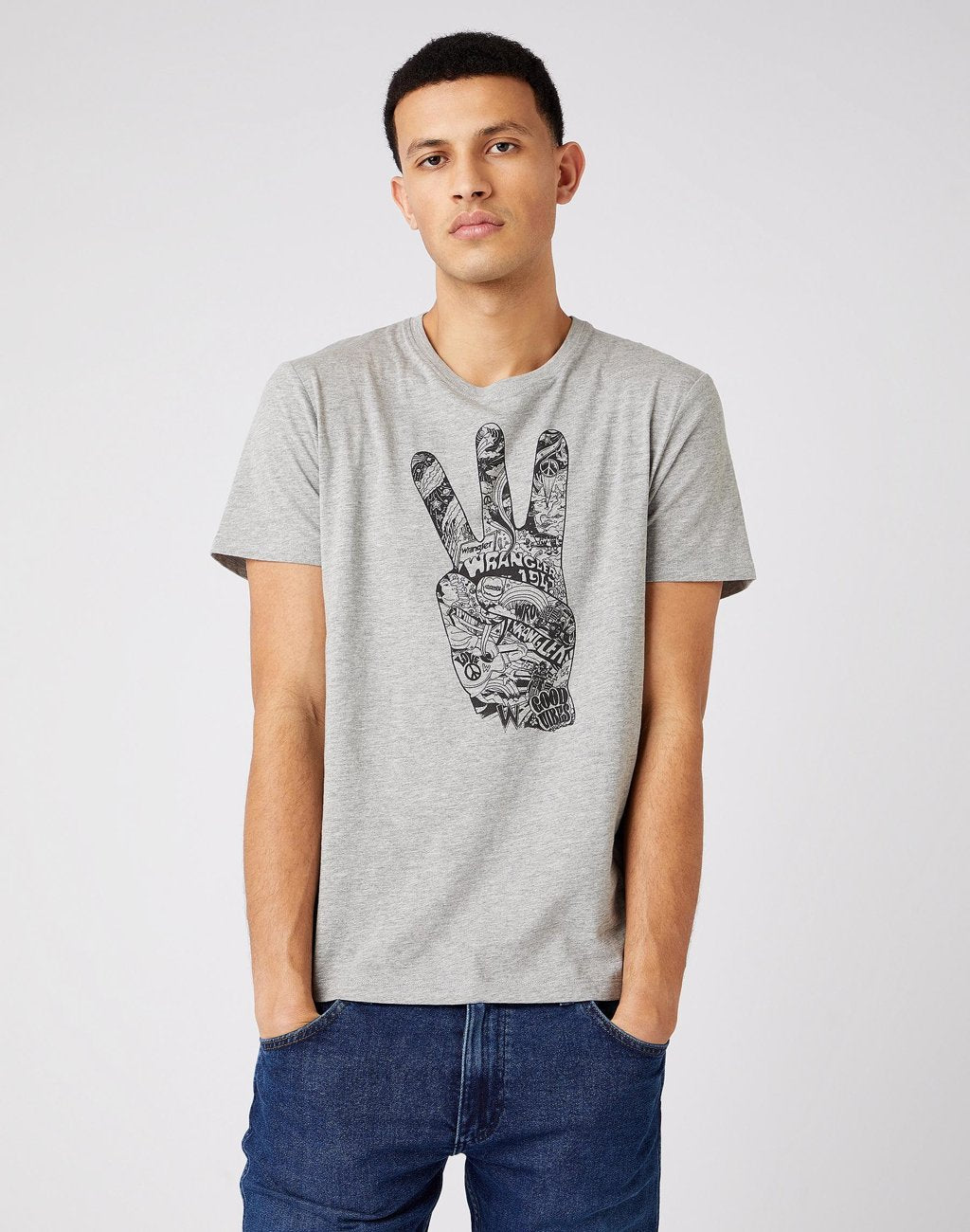 MĘSKI T-SHIRT WRANGLER POSITIVE VIBE TEE MID GREY MEL W7J8D3X37