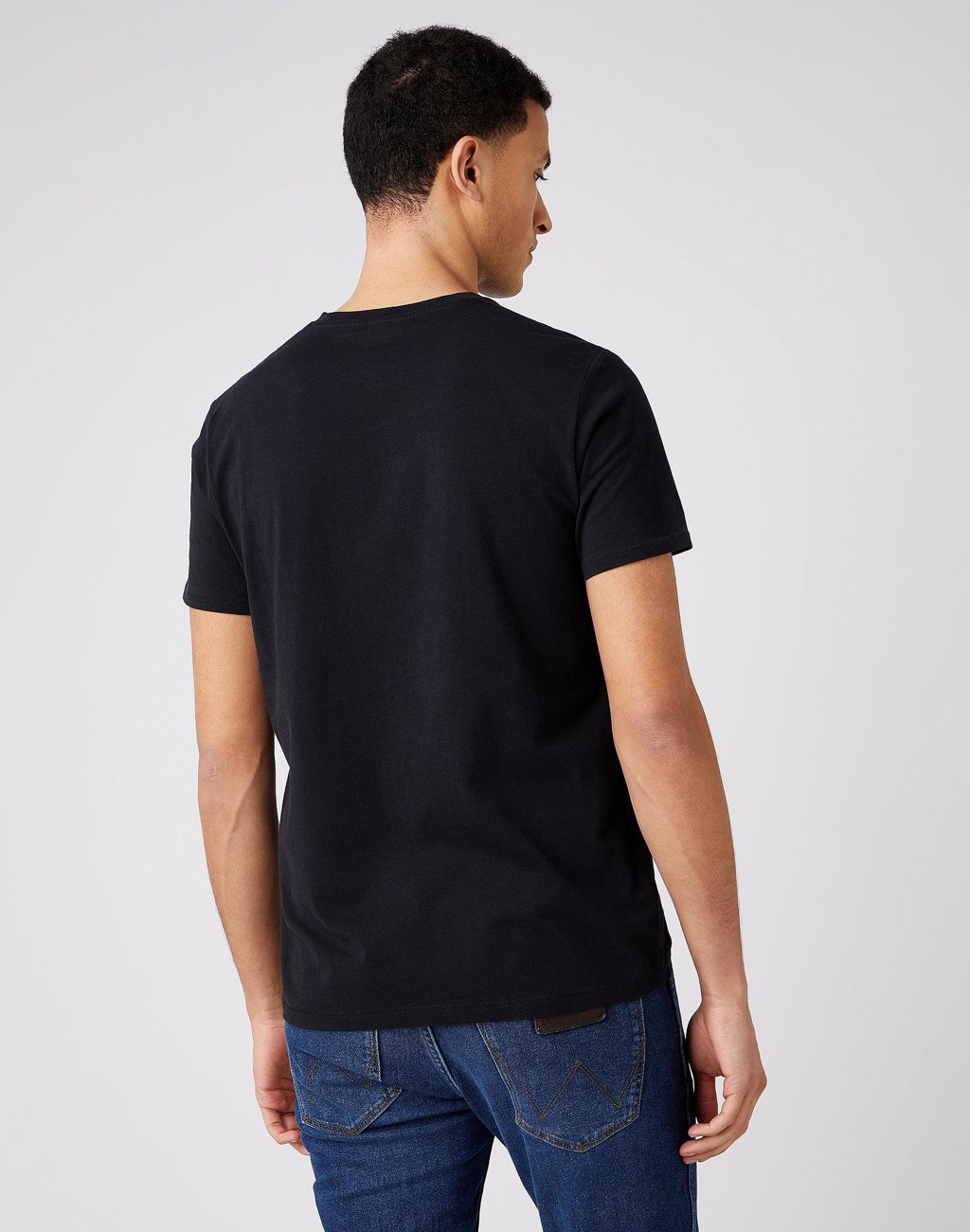 MĘSKI T-SHIRT WRANGLER RAINBOW BLACK W7J9D3100