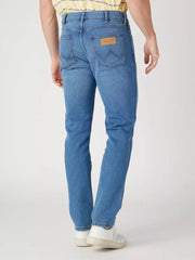 WRANGLER LARSTON MĘSKIE SPODNIE JEANSOWE JEANSY VITO W18SAG42E