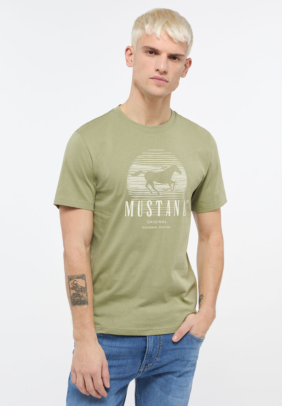 MUSTANG ALEX C PRINT MĘSKI T-SHIRT KOSZULKA LOGO NADRUK OIL GREEN 1013803 6273