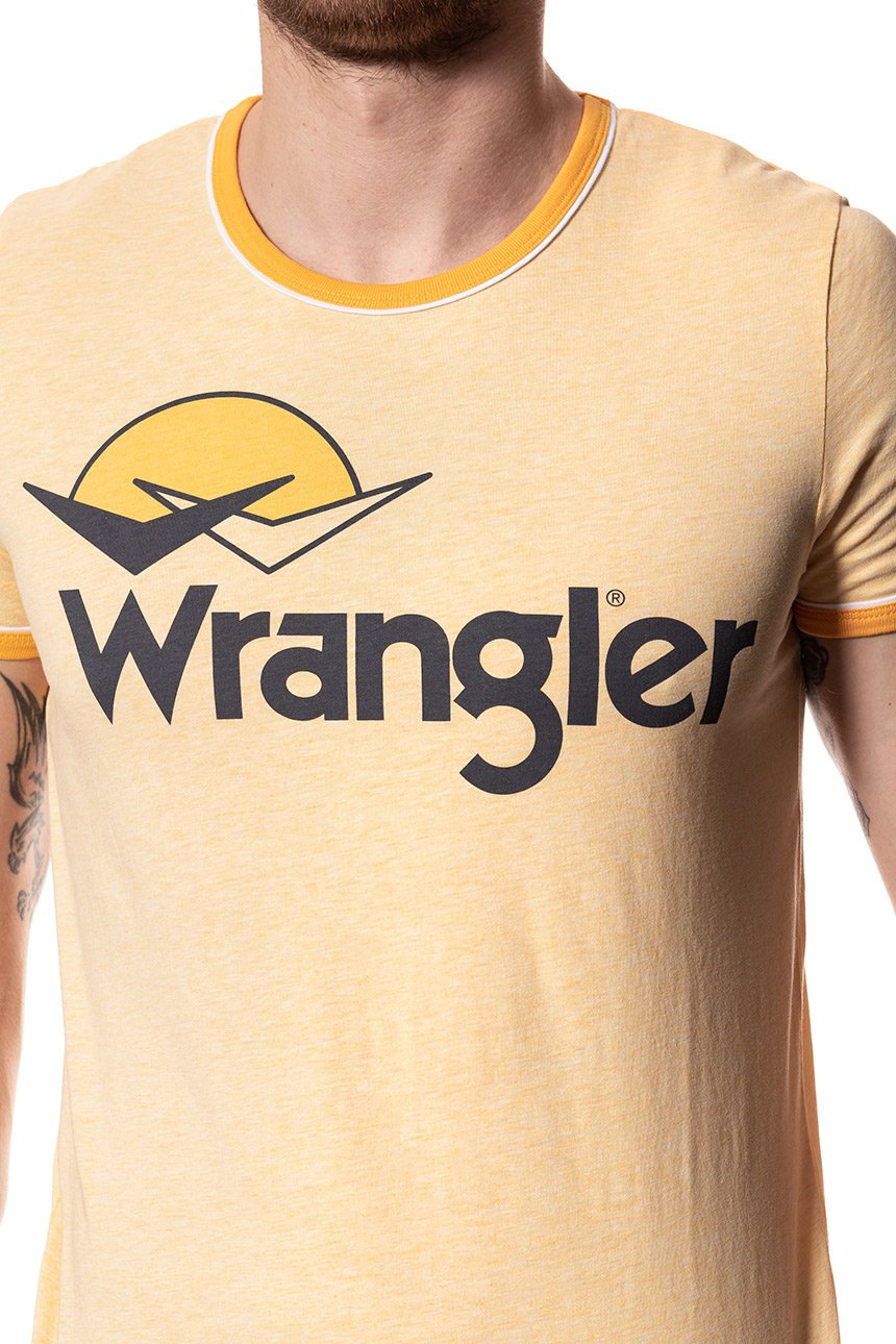 KOSZULKA WRANGLER RINGER LOGO TEE AMBER YELLOW W7B45FQUY