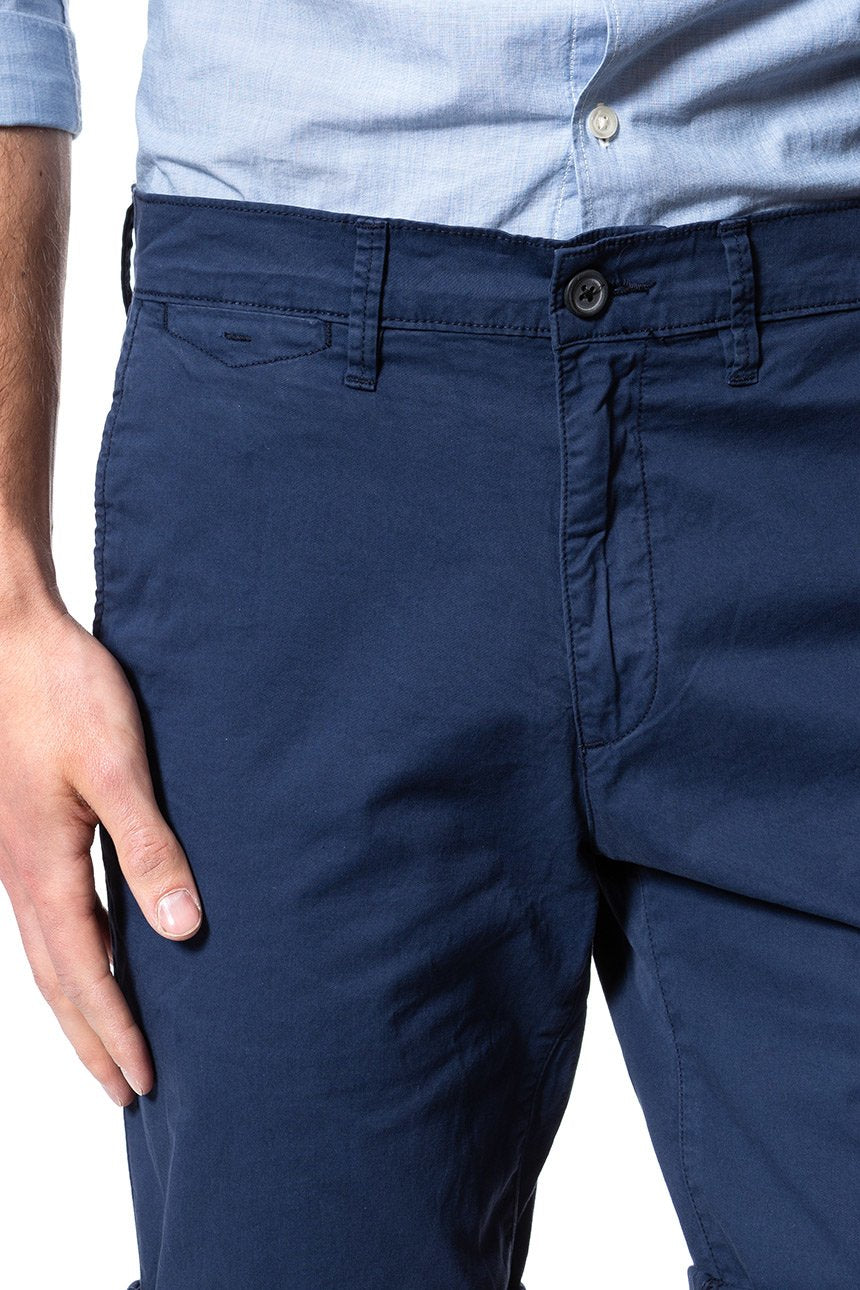 KRÓTKIE SPODENKI WRANGLER CHINO SHORT PATRIOT BLUE W14AMM13Q