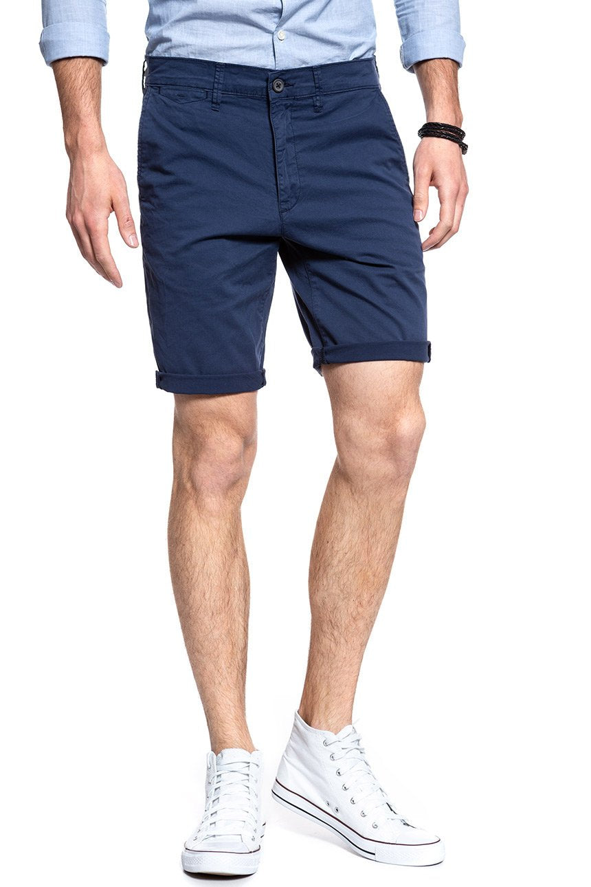 KRÓTKIE SPODENKI WRANGLER CHINO SHORT PATRIOT BLUE W14AMM13Q