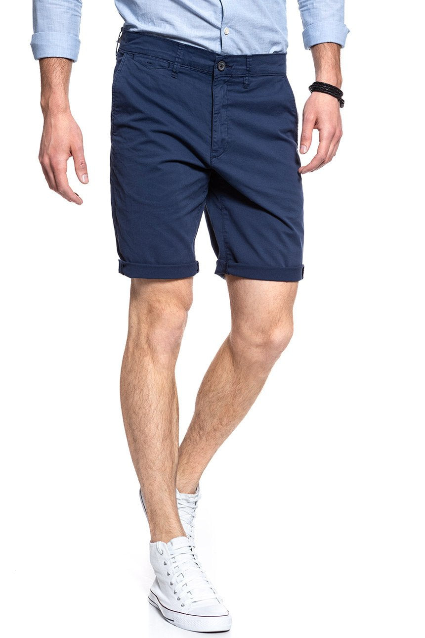 KRÓTKIE SPODENKI WRANGLER CHINO SHORT PATRIOT BLUE W14AMM13Q