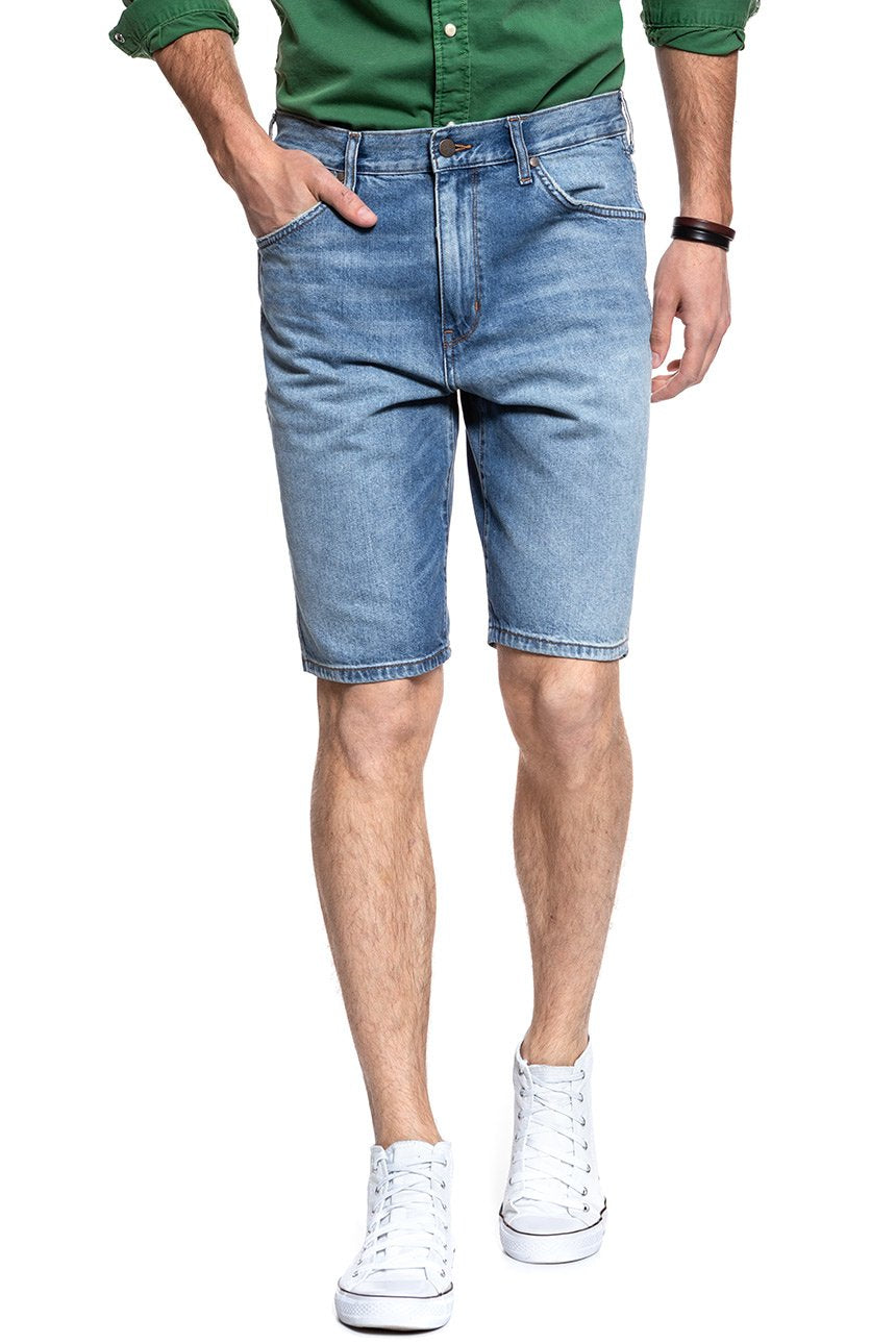 KRÓTKIE SPODENKI WRANGLER DENIM SHORT SLEDGEHAMMER W14CGW15X