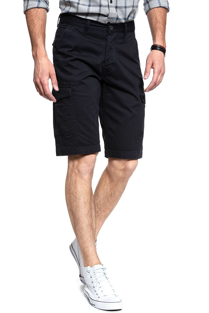 KRÓTKIE SPODENKI WRANGLER CARGO SHORT NAVY WASHED W15DHC49I