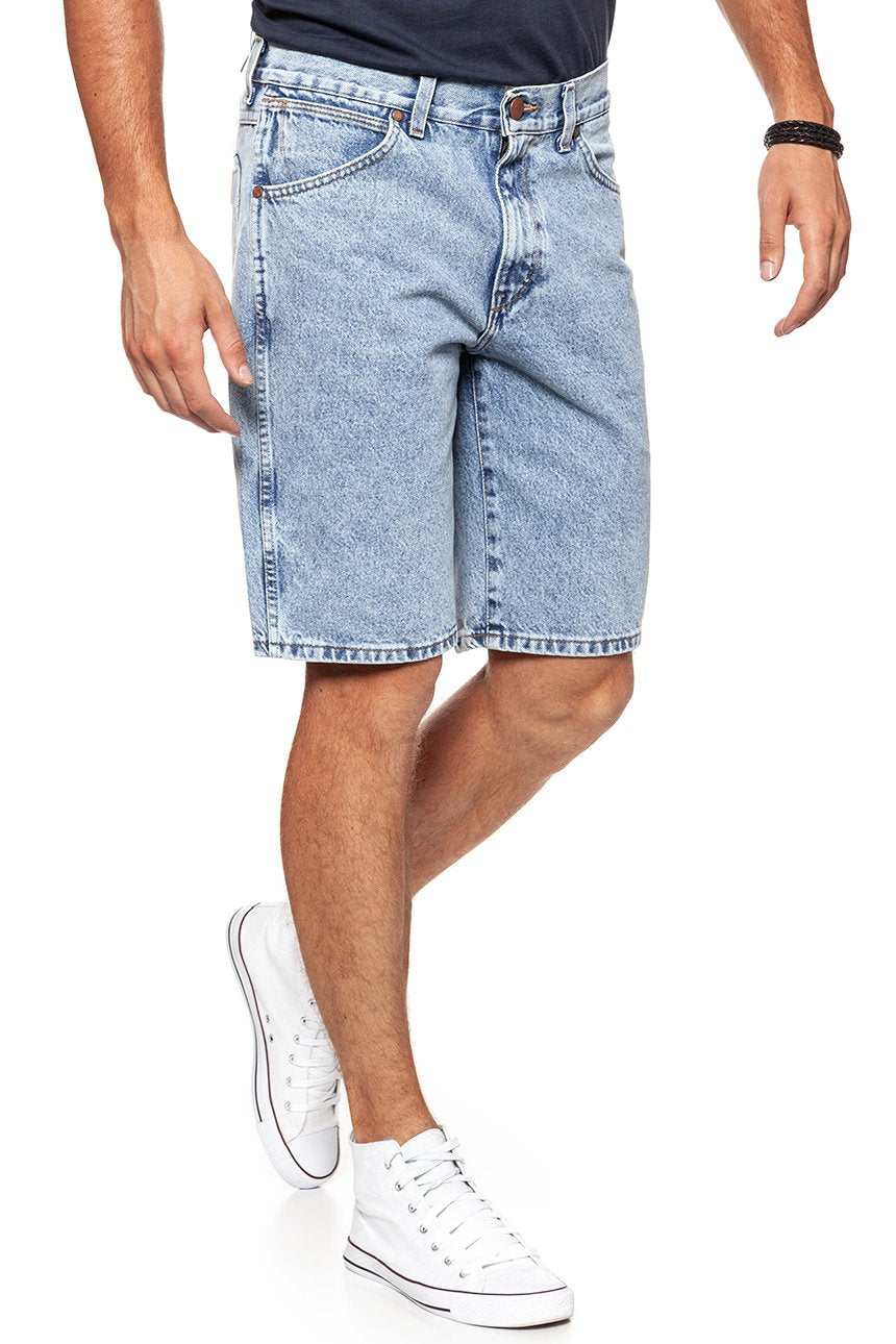 KRÓTKIE SPODENKI WRANGLER DENIM SHORT B&Y SPEEDY BLUE W14C05184