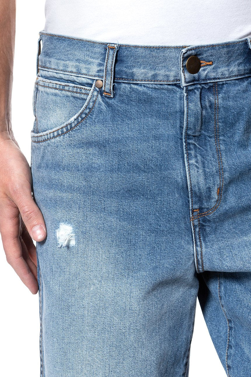 KRÓTKIE SPODENKI WRANGLER DENIM SHORT BLUE LAND W14CGW15W