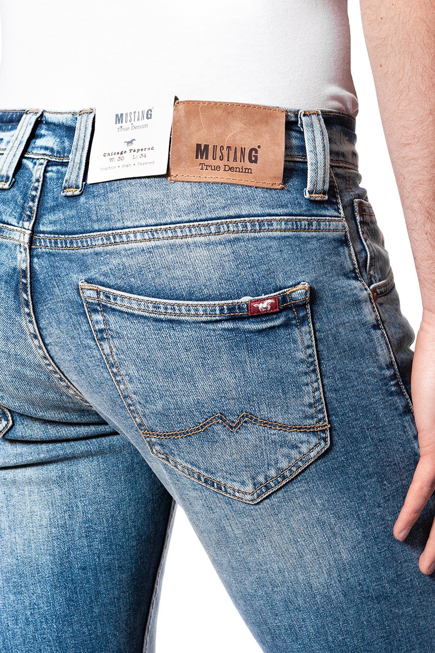 JEANSY MĘSKIE MUSTANG Chicago Tapered DENIM BLUE 1007219 5000 423