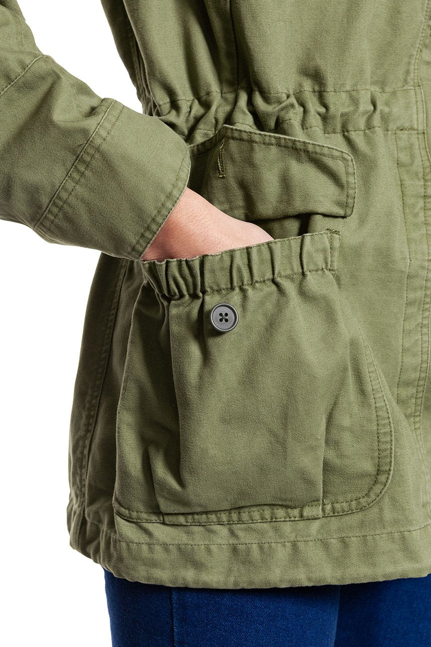 DAMSKA KURTKA PRZEJŚCIOWA WRANGLER FIELD JACKET DUSTY OLIVE W4133VR45