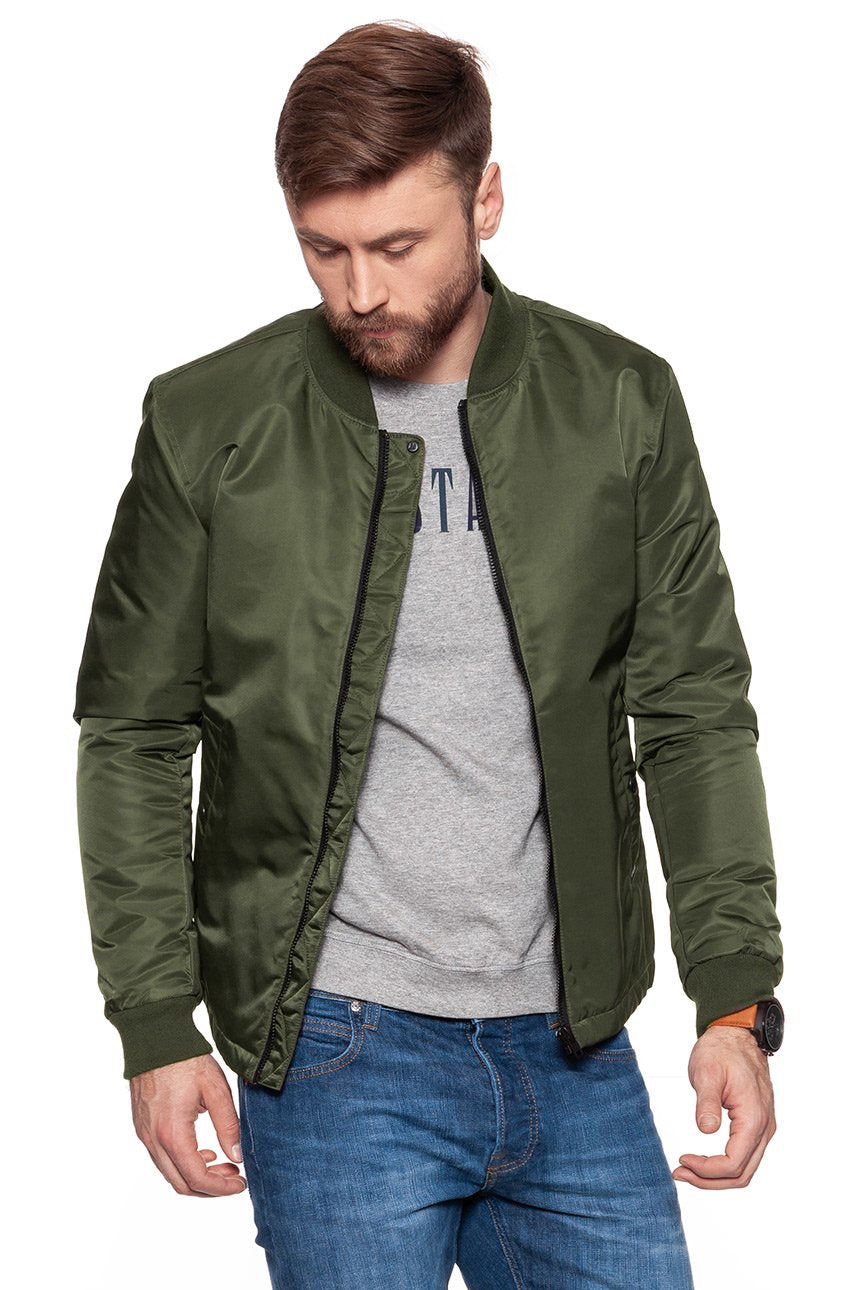 KURTKA WRANGLER STRAIGHT BOMBER DUSTY OLIVE W4743WT45