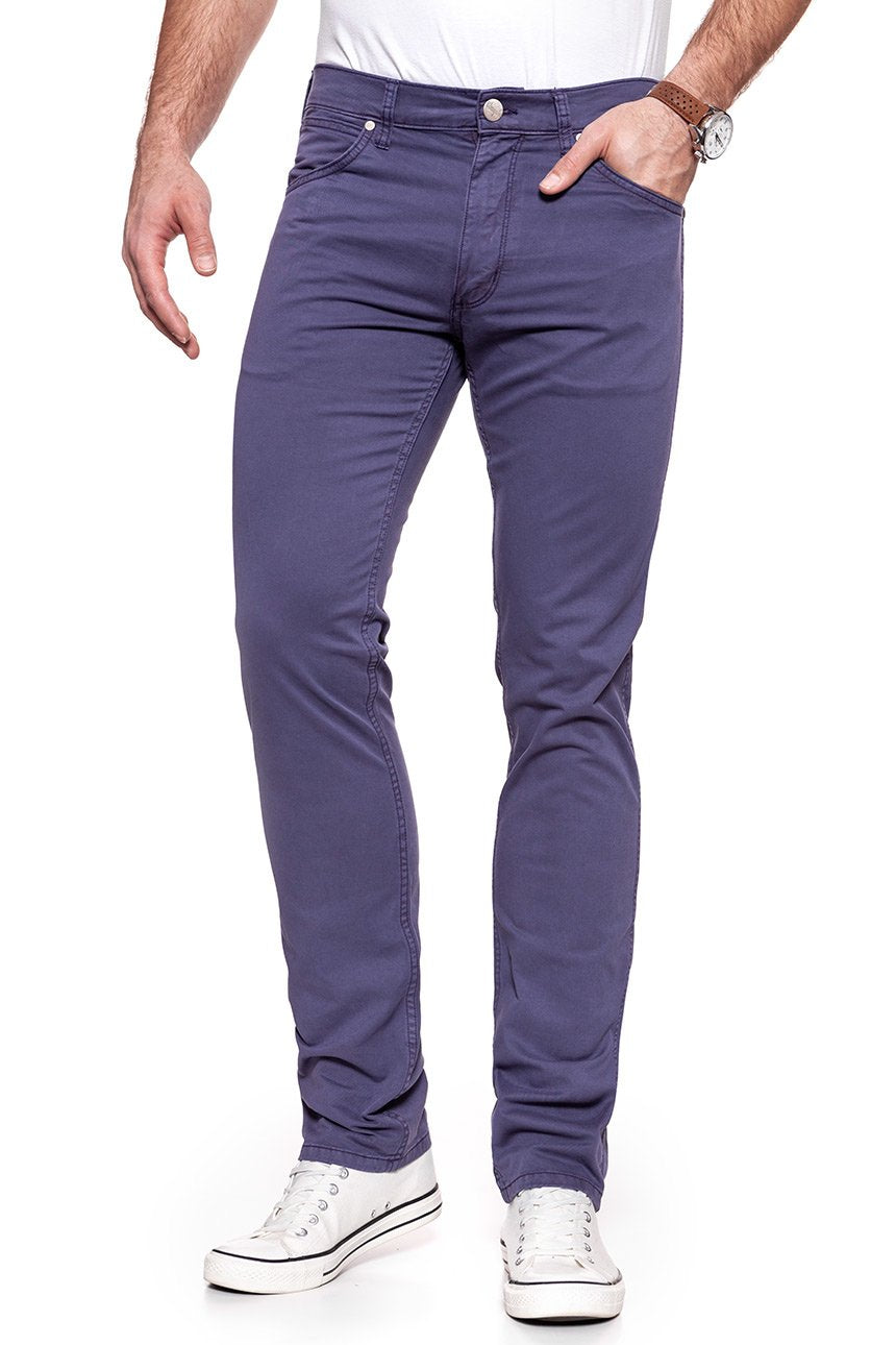 WRANGLER SPODNIE MĘSKIE GREENSBORO DUSK PURPLE W15QRU25K