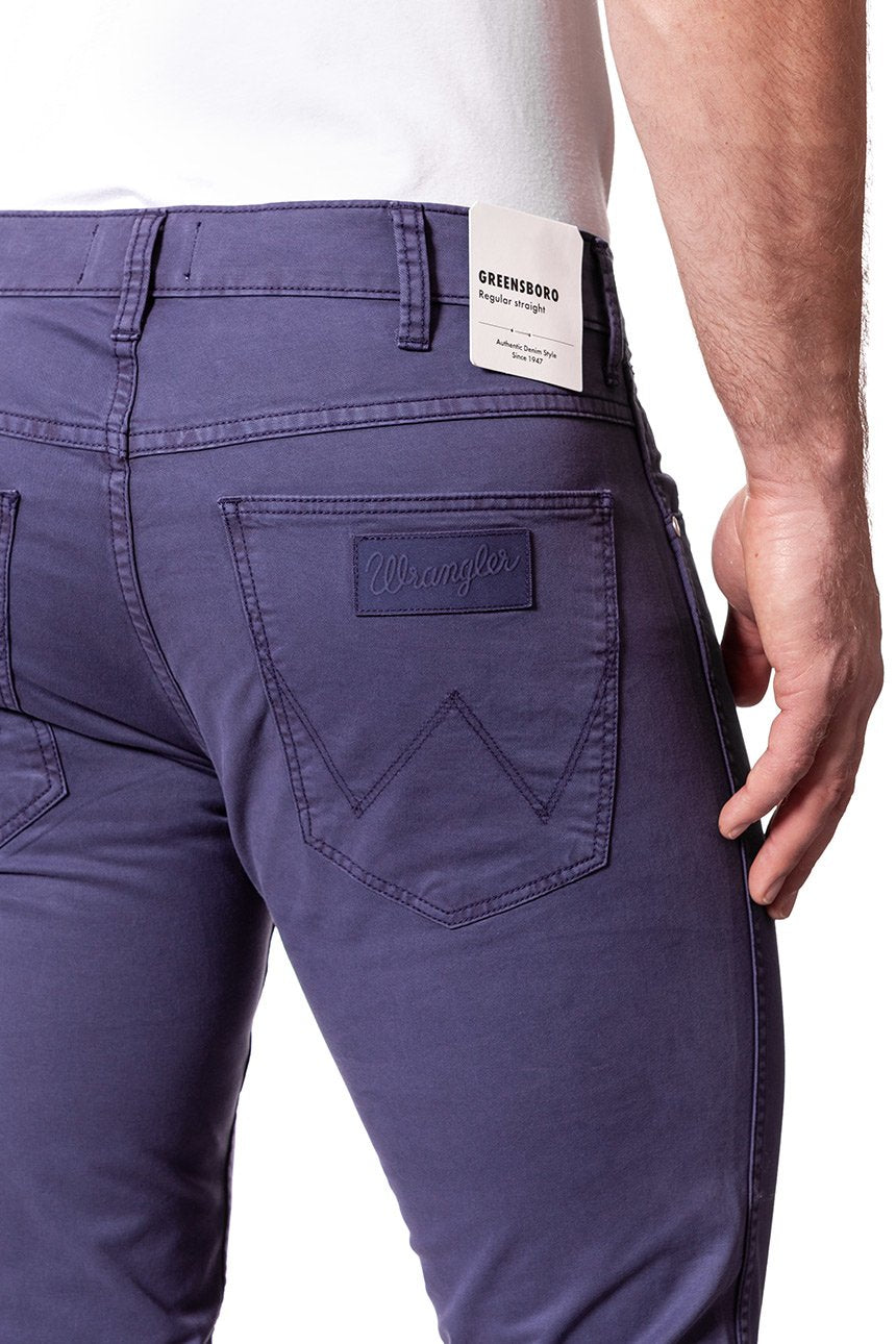 WRANGLER SPODNIE MĘSKIE GREENSBORO DUSK PURPLE W15QRU25K