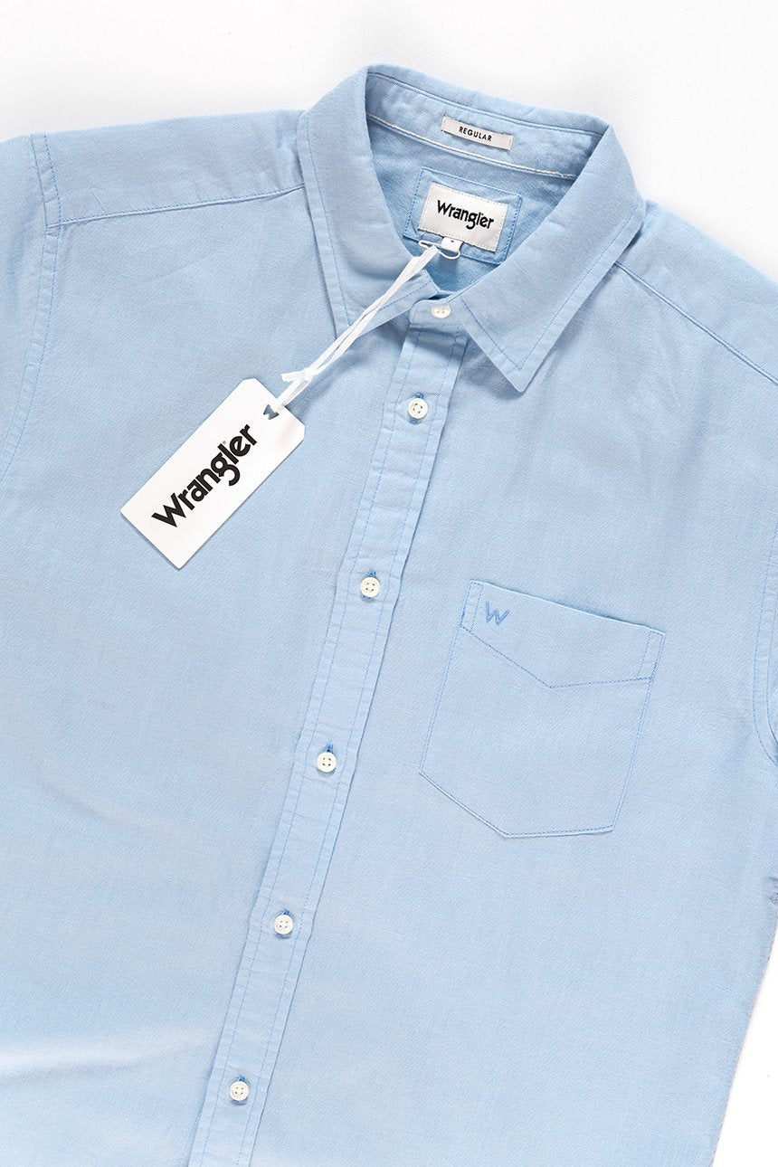 KOSZULA MĘSKA KRÓTKI RĘKAW WRANGLER SS 1 PKT SHIRT CHAMBRAY BLUE W5860LOUV