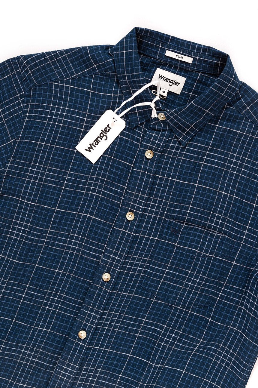 KOSZULA MĘSKA KRÓTKI RĘKAW WRANGLER SS 1PKT SHIRT NAVY W5881OR35