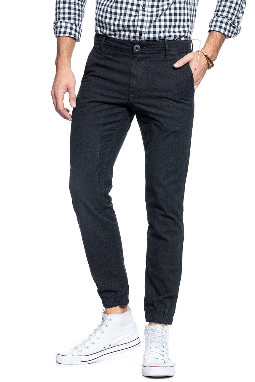 TOM TAILOR SPODNIE MĘSKIE HERRINGBONE JOGG CHINO DUSTY BLACK 6403544.00.12 COL. 2627